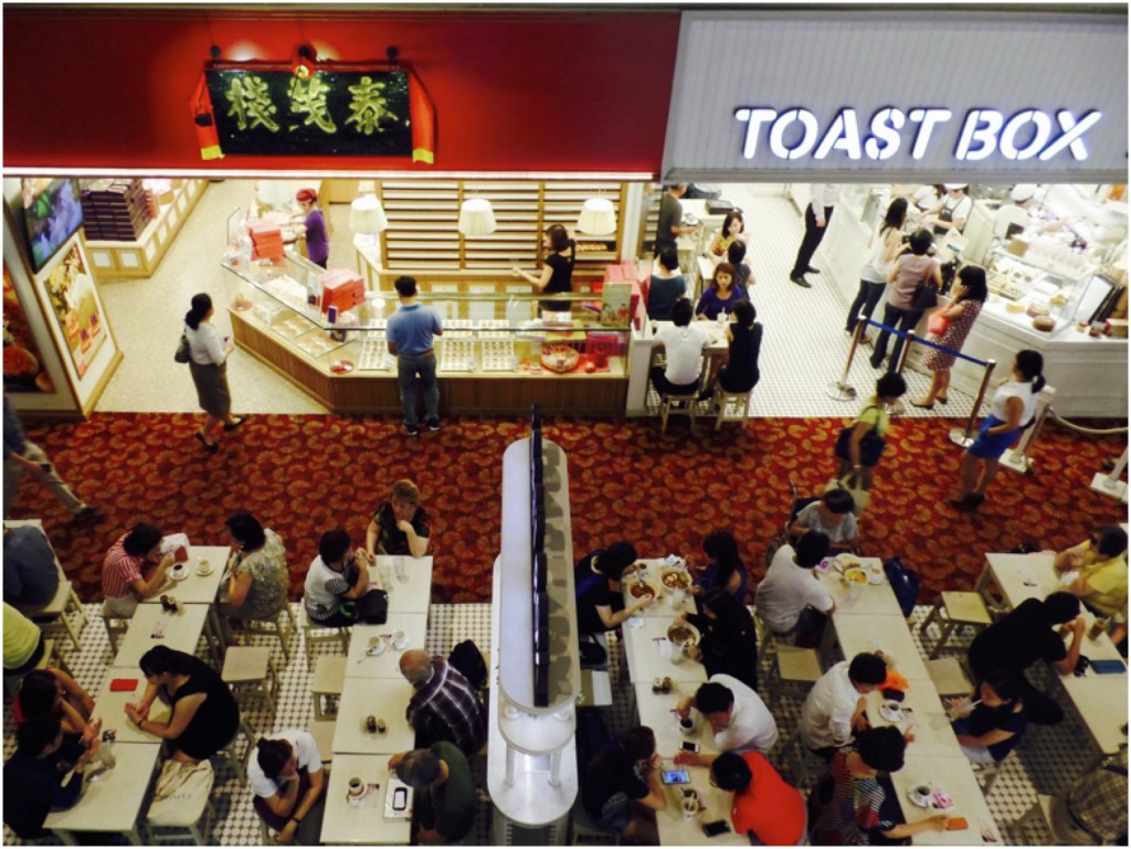 Is Thye Moh Chan less popular than Toast Box because of it’s Chinese name?